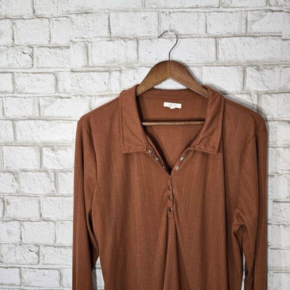 Maurices collared long sleeve brown top - Picture 3 of 13